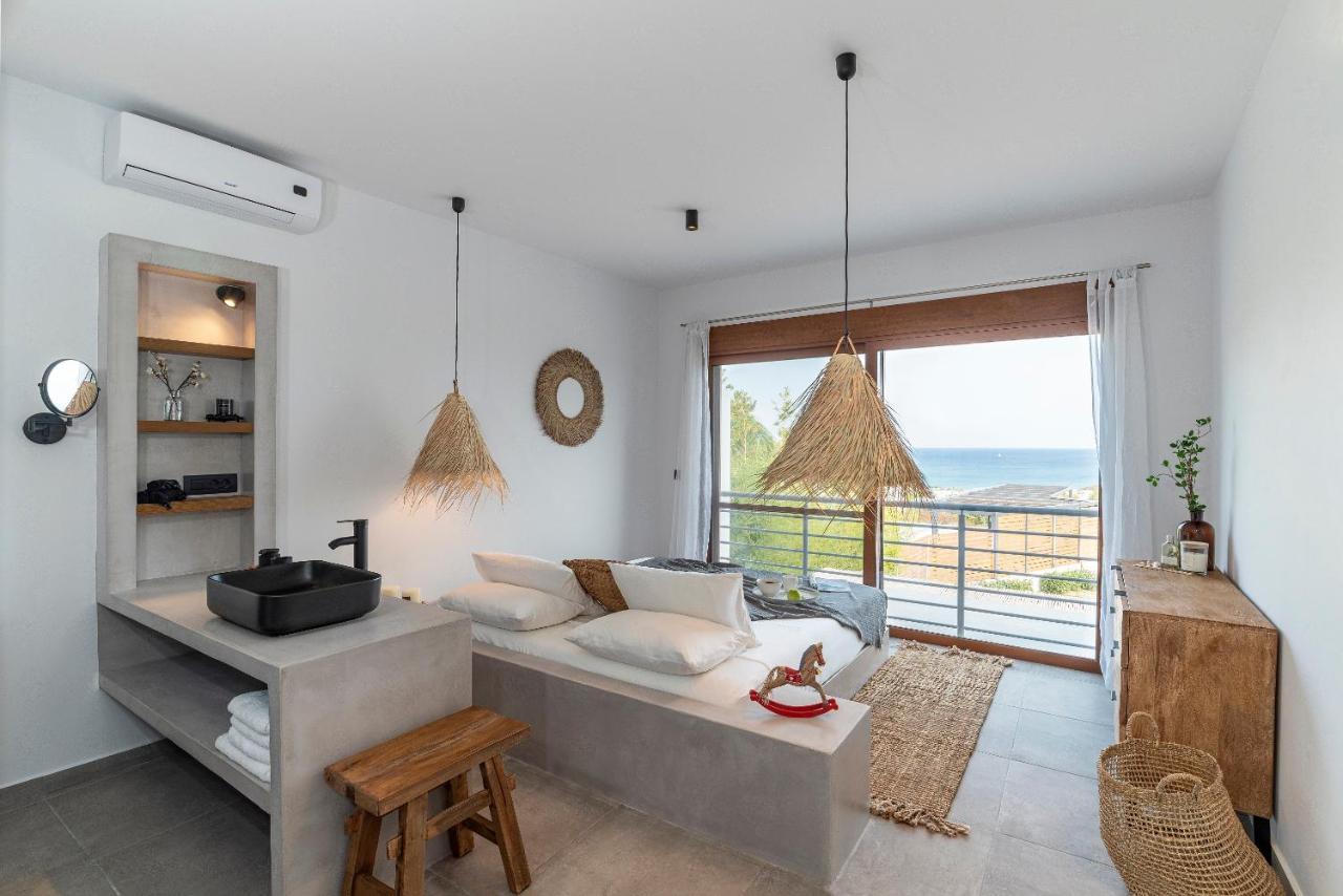 Luxury Nissovilla With Private Pool & Sea Views Villaer *